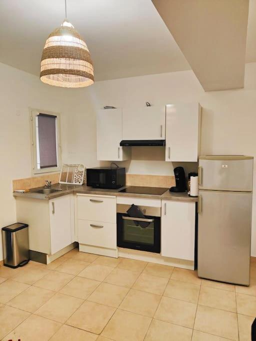 Appartement Des Carmes Nimes Exterior photo