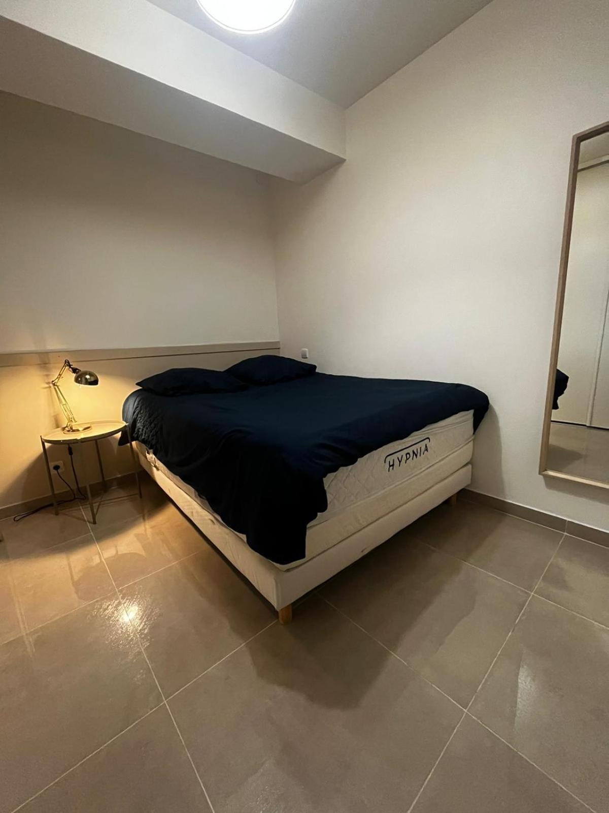 Appartement Des Carmes Nimes Exterior photo